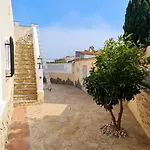 Adelfas Villa Calp