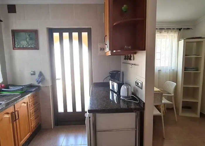 Adelfas Villa